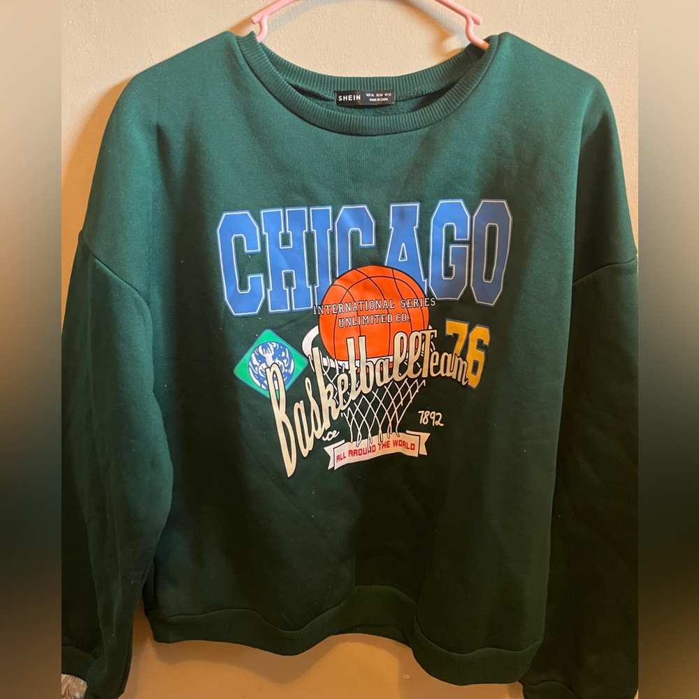 SHEIN Green Chicago Crewneck